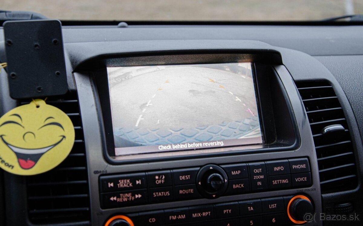 Nissan Pathfinder 2.5 DCI, 128kW, 7-miest - 19