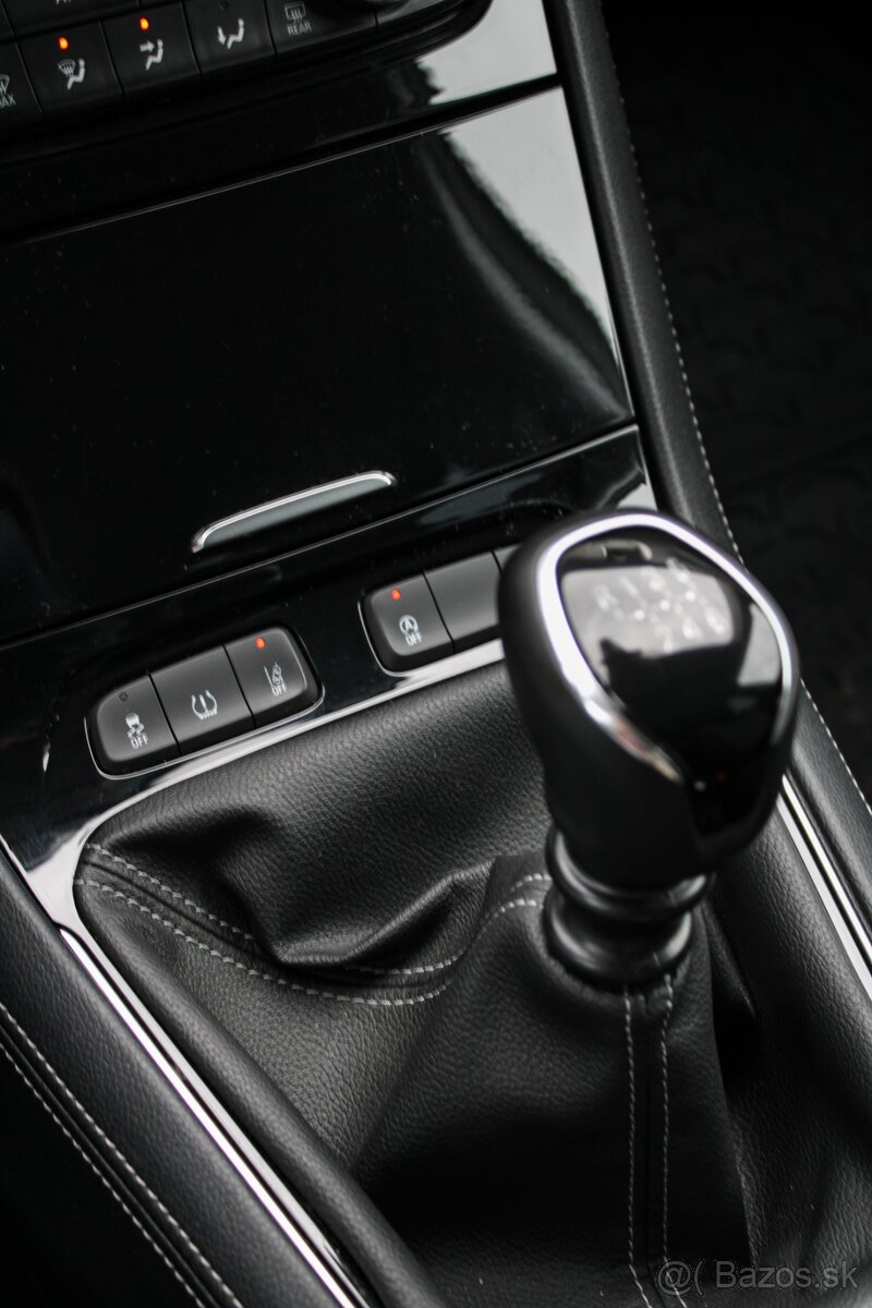 Opel Grandland X 1.2 Turbo - TOP STAV - 19