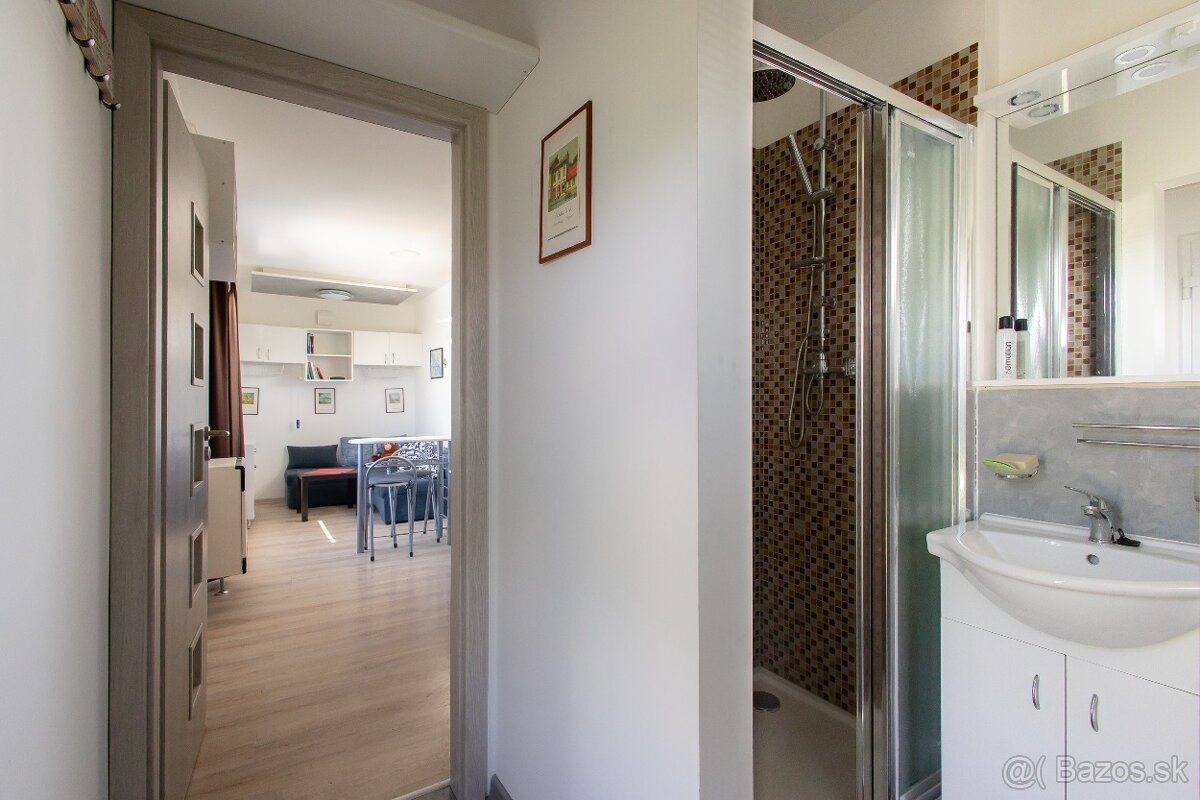 Záhrada 2253 m2 v Čunove s obytným domčekom - 19