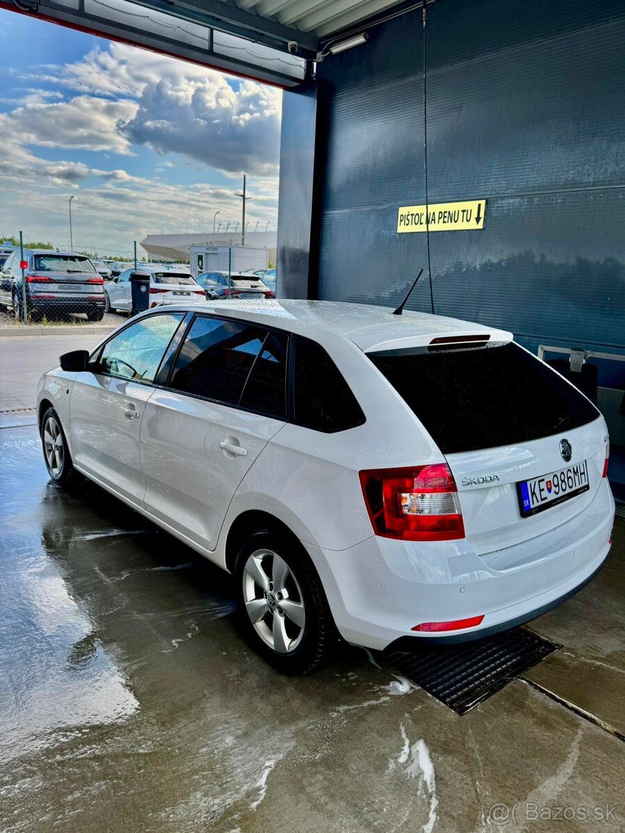 Skoda Rapid - 19