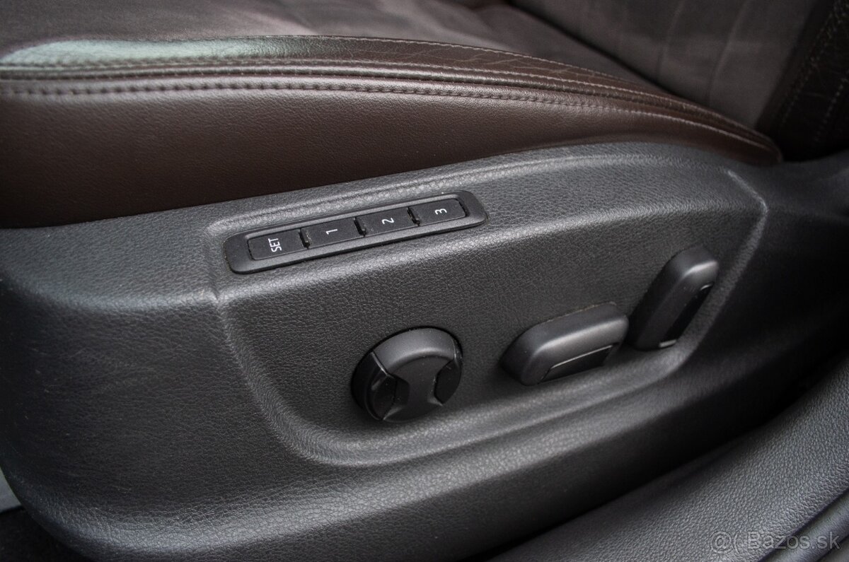 Škoda Octavia 3 combi 2.0 tdi LK DSG - 19
