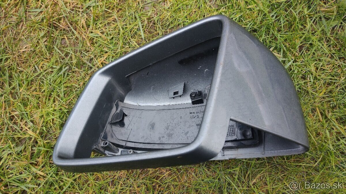 Rozne veci Toyota, KIA, Mercedes - zrkadlo, lista, absorber - 19