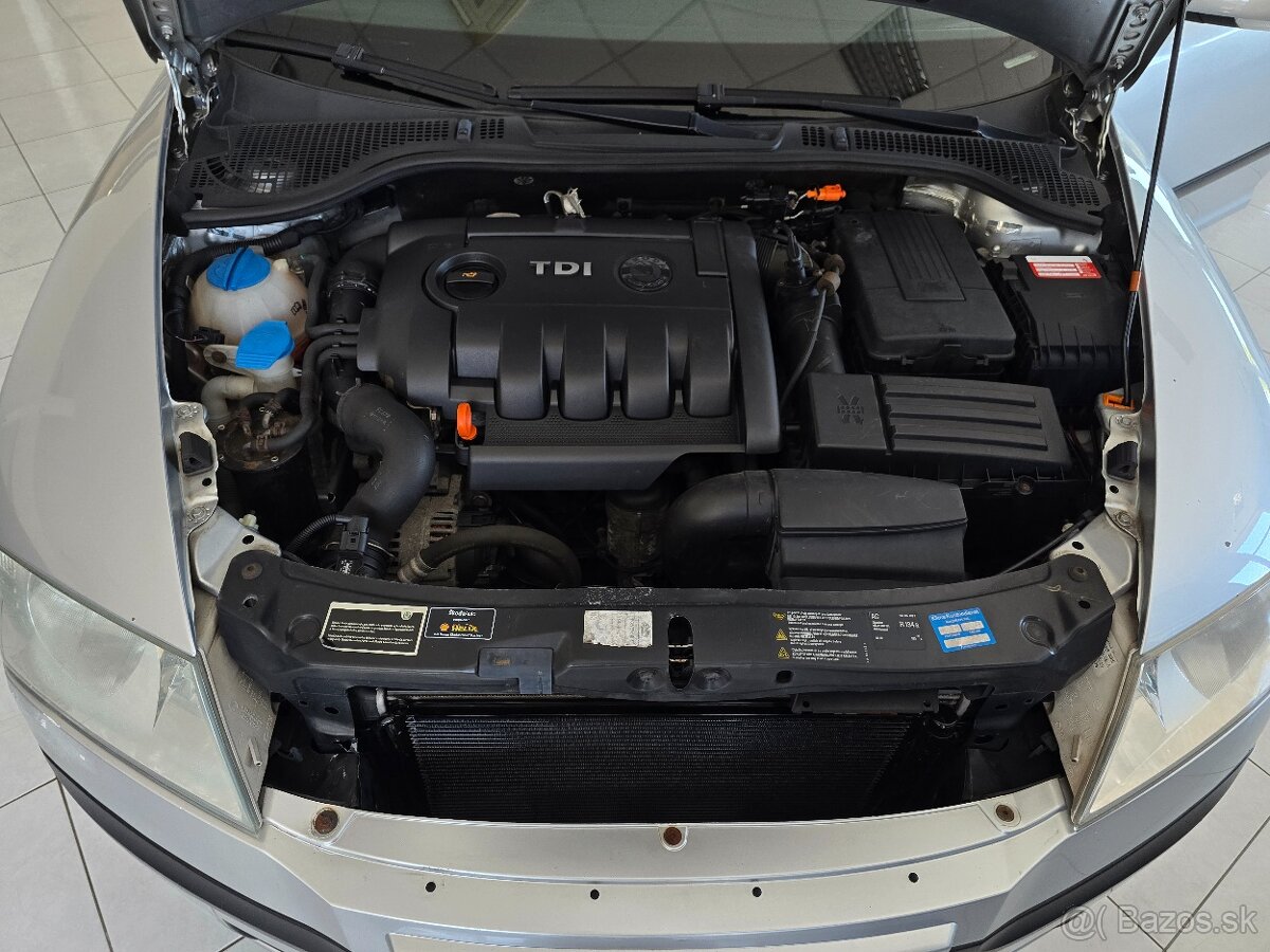 Škoda Octavia Combi 1.9 TDI Ambiente DSG - 19