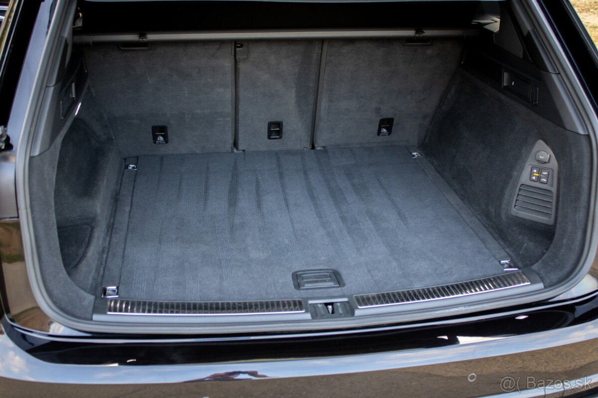 Volkswagen Touareg 4.0 TDI V8 R-line odpočet DPH - 19