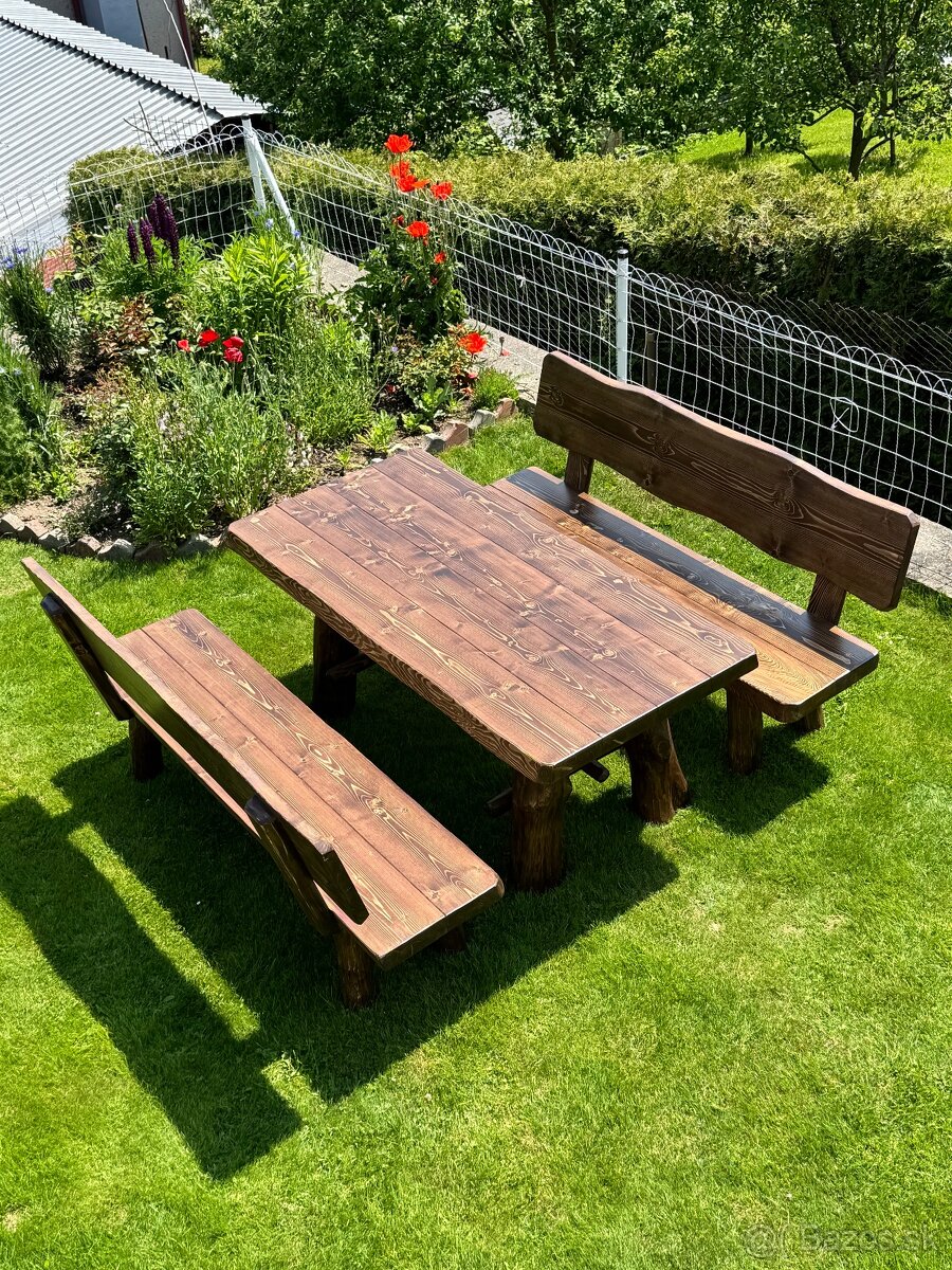 Záhradné sedenie z masívu - 19