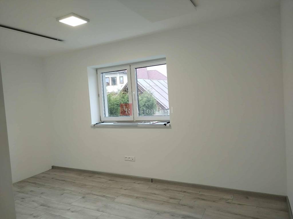 Predaj 5-izbový RODINNÝ DOM, pozemok 547 m2, Martin - Podháj - 19