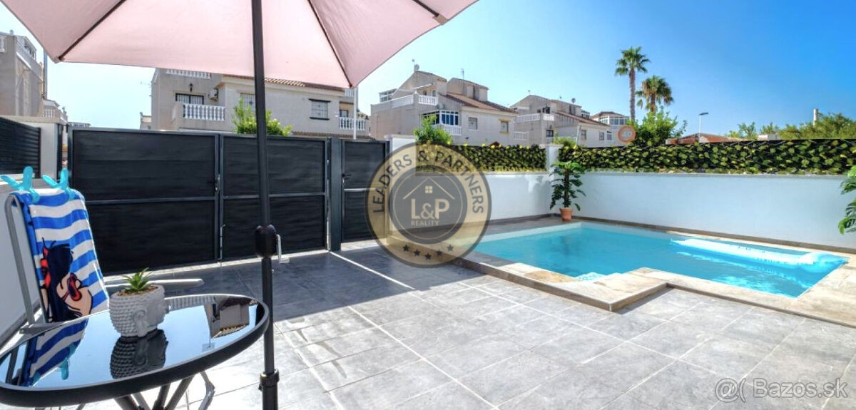 Modrený 2 podlažný dom 4+kk s bazénom, Torrevieja-Španielsko - 19