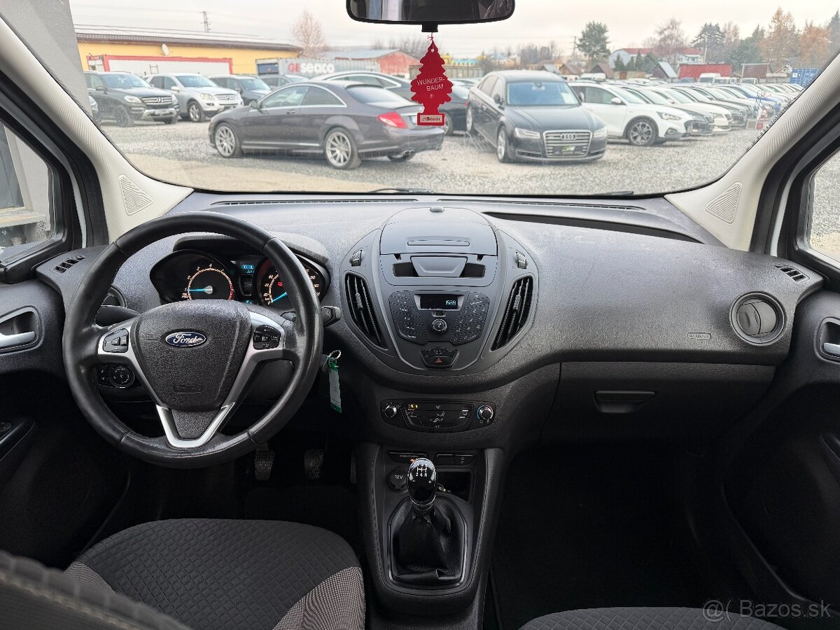 Ford Tourneo Courier 1.0 EcoBoost - 19