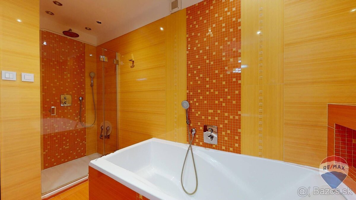 Na predaj veľkometrážny 5i exkluzívny byt s terasou a s 2 ga - 19