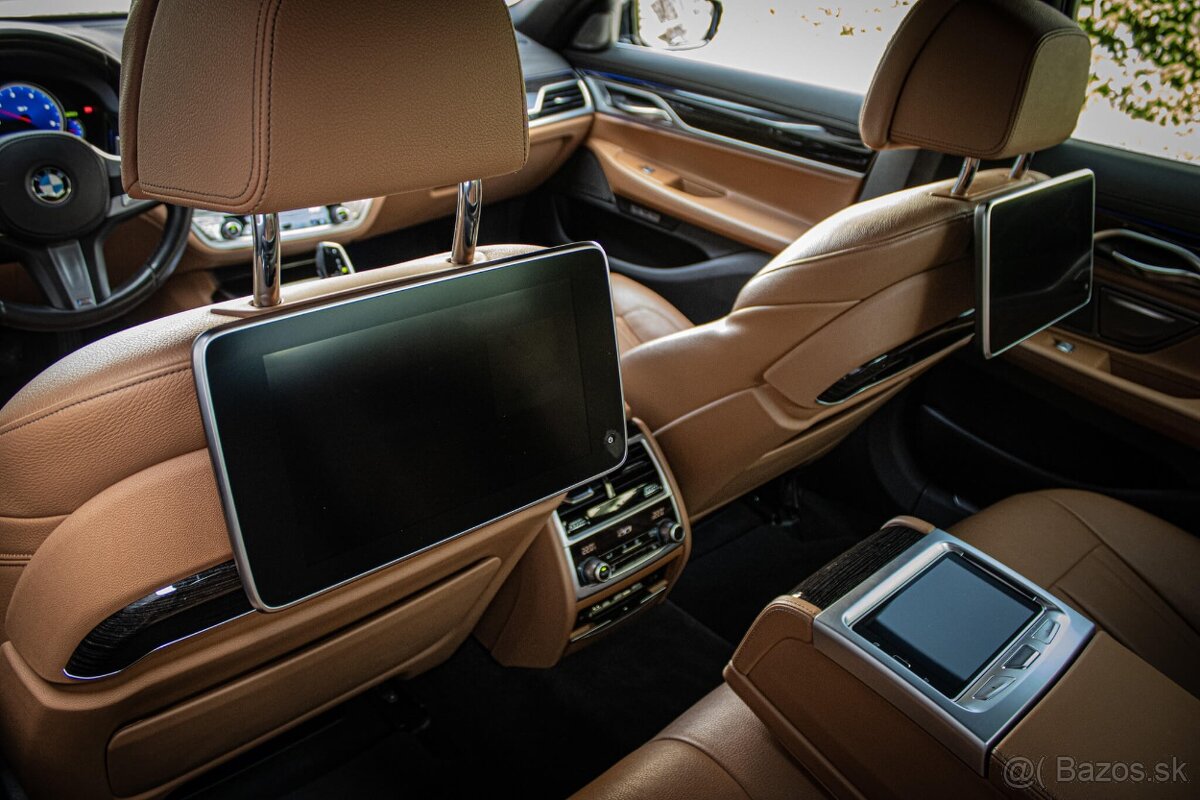 BMW Rad 7 730d xDrive A/T - 19