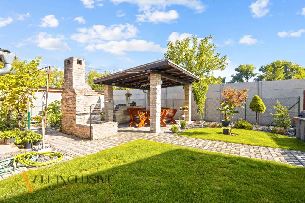 ALL INCLUSIVE | NA PREDAJ 5-IZBOVÝ RODINNÝ DOM, OHRADY - 19