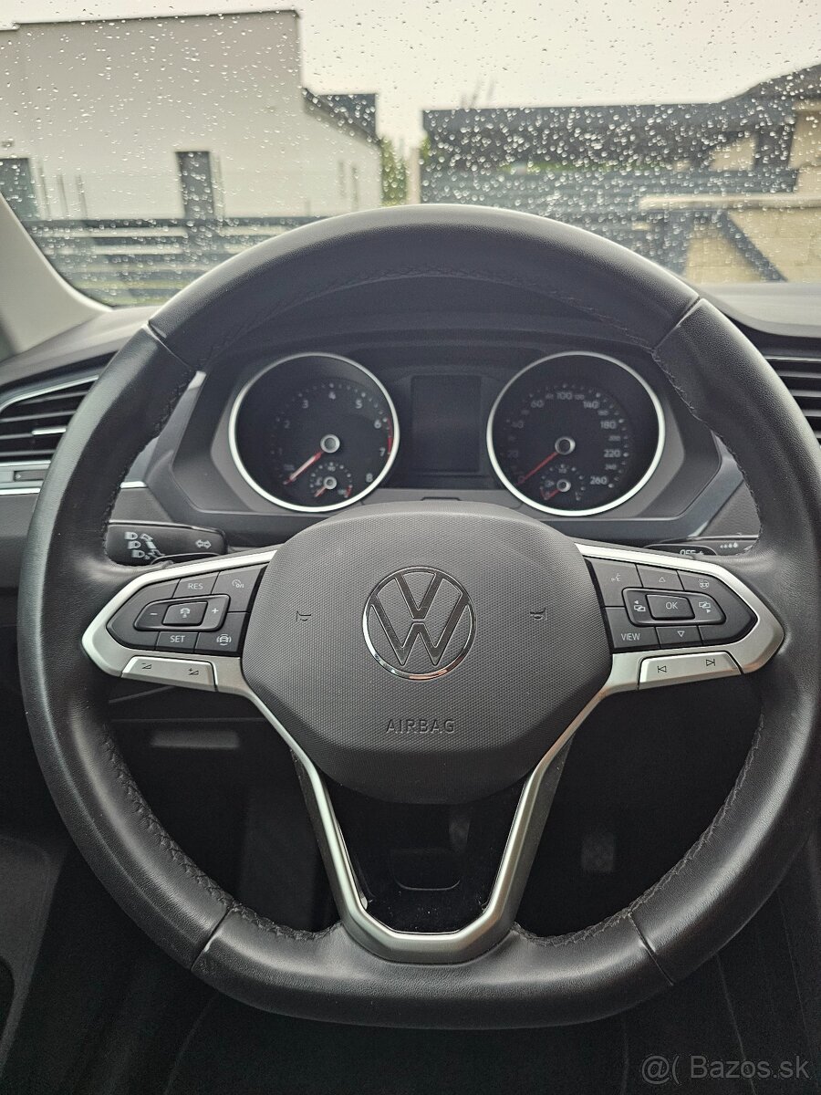 VW Tiguan 2.0tsi (benzin) 140kw, 4x4,DSG (automat) r.v. 2022 - 19