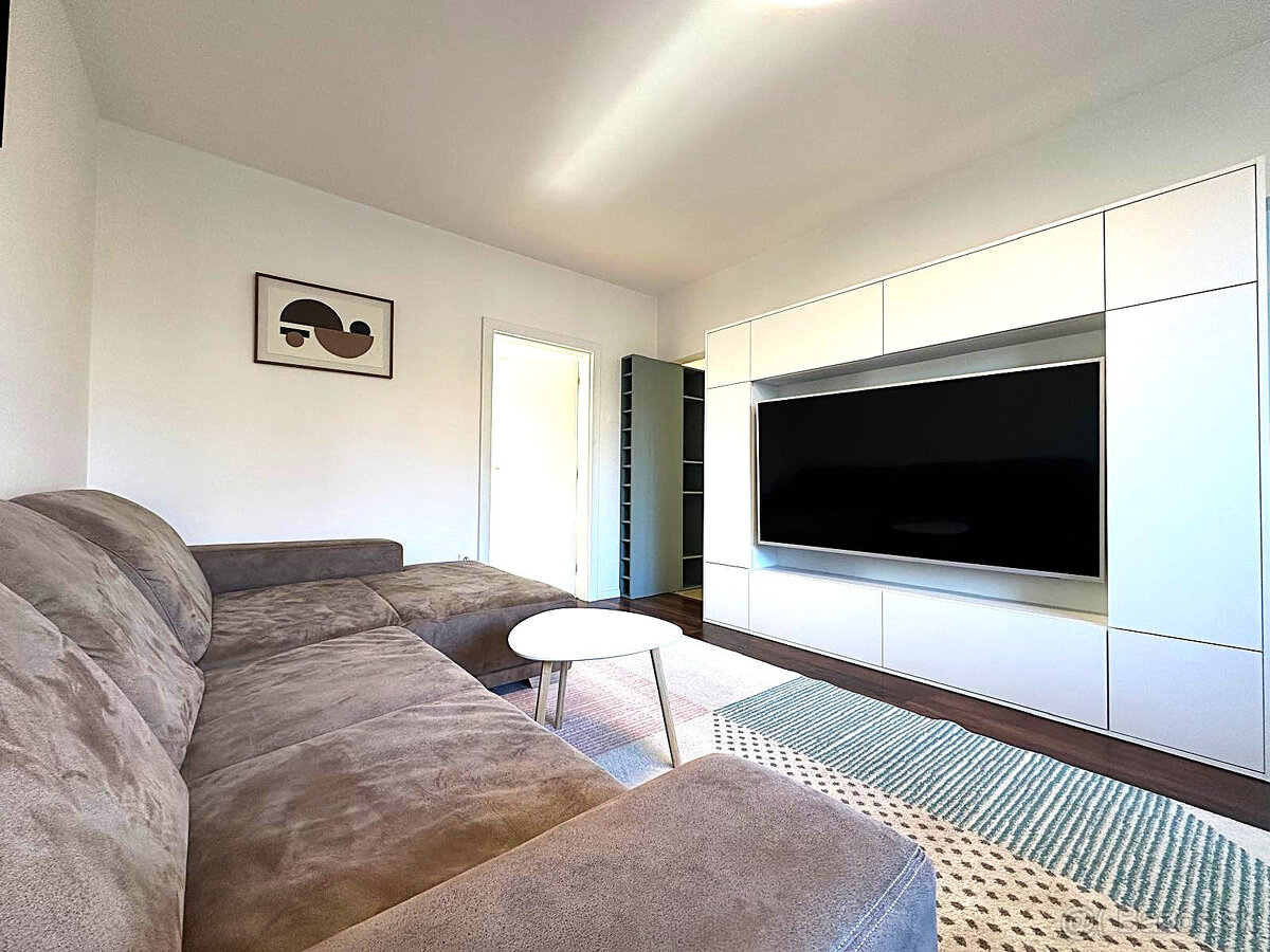 AFYREAL predaj 4izb Cabanova ul., kompletná rekonštrukcia, ú - 19