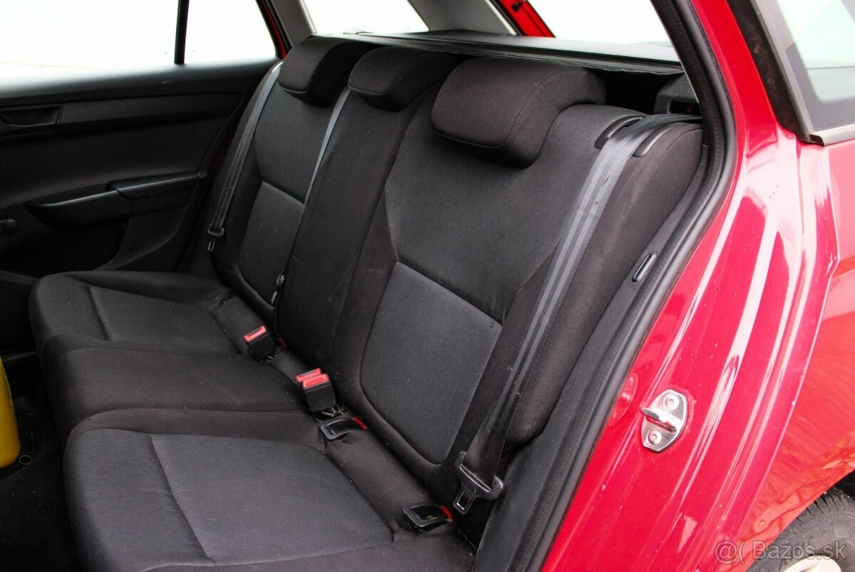 Škoda Fabia Combi 1.2 TSI Active - 19