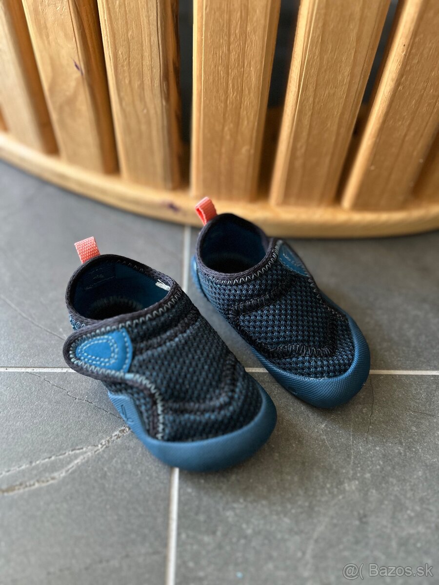 Sandalky, tenisky velkosti 20-21-22 - 19