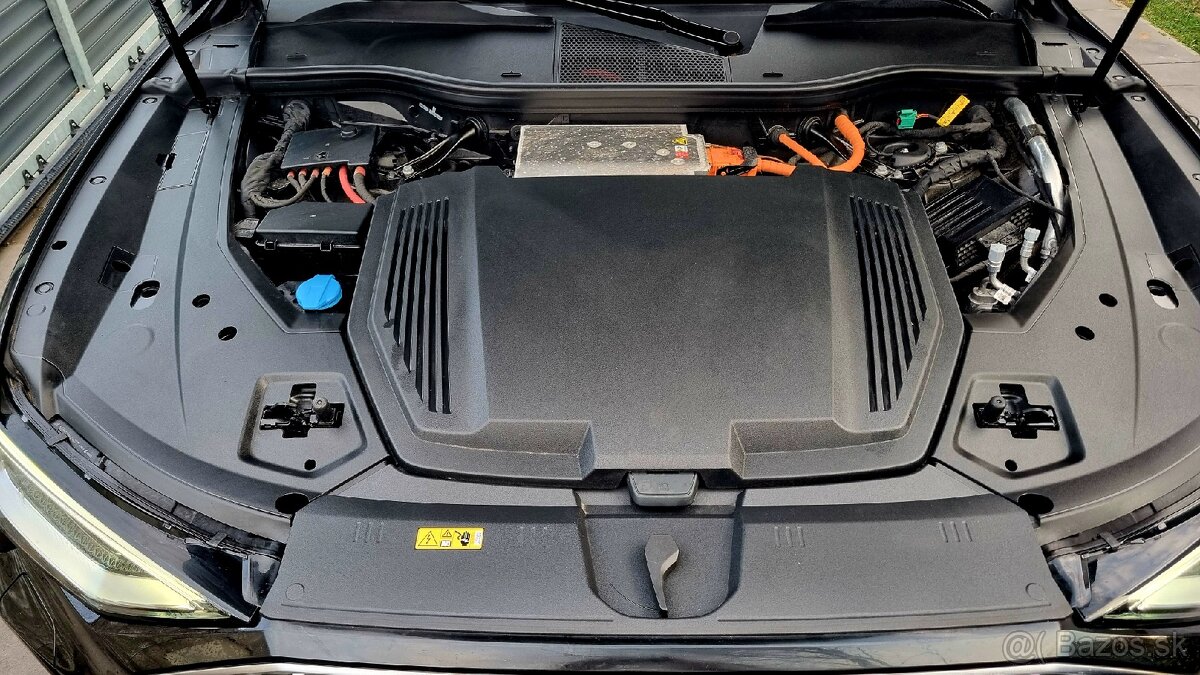 Audi e-tron 50 Quattro S line - 19