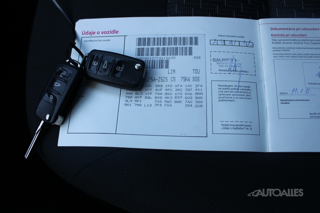 Škoda Octavia 1,6 MPi 75 kW TOUR - 19