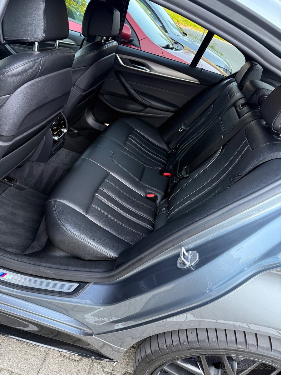 BMW 540i xDrive G30 M-Packet Performance - 19