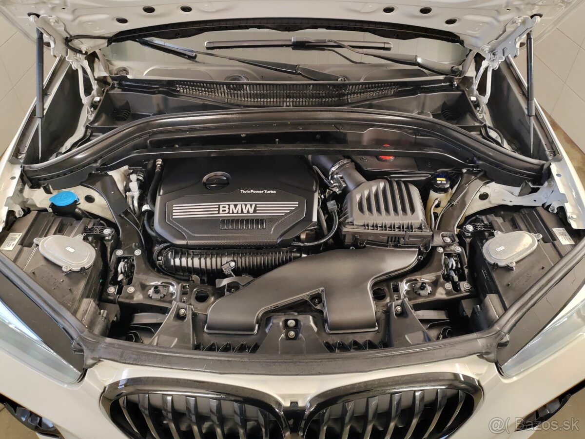 BMW X1 xDrive 20i A/T- AKO NOVÉ TOP STAV - 19