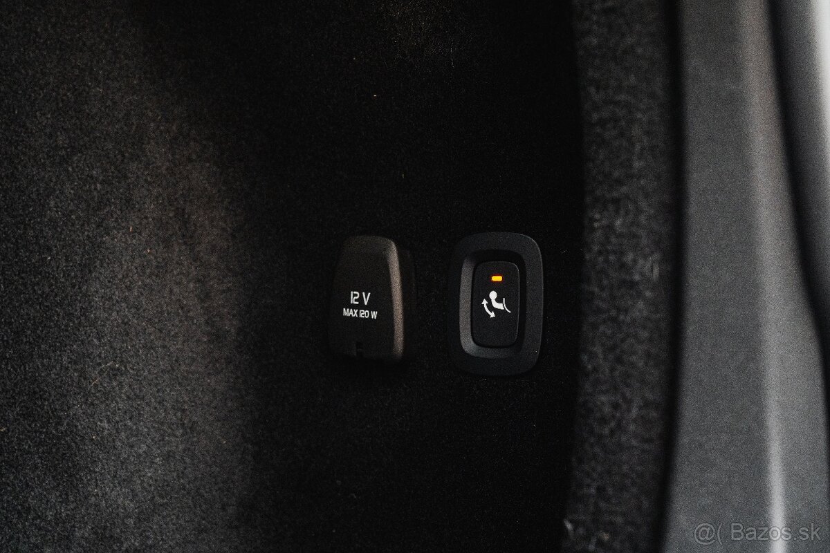 Volvo V60 T6 R-Design - Pohon všetkých kolies - 19