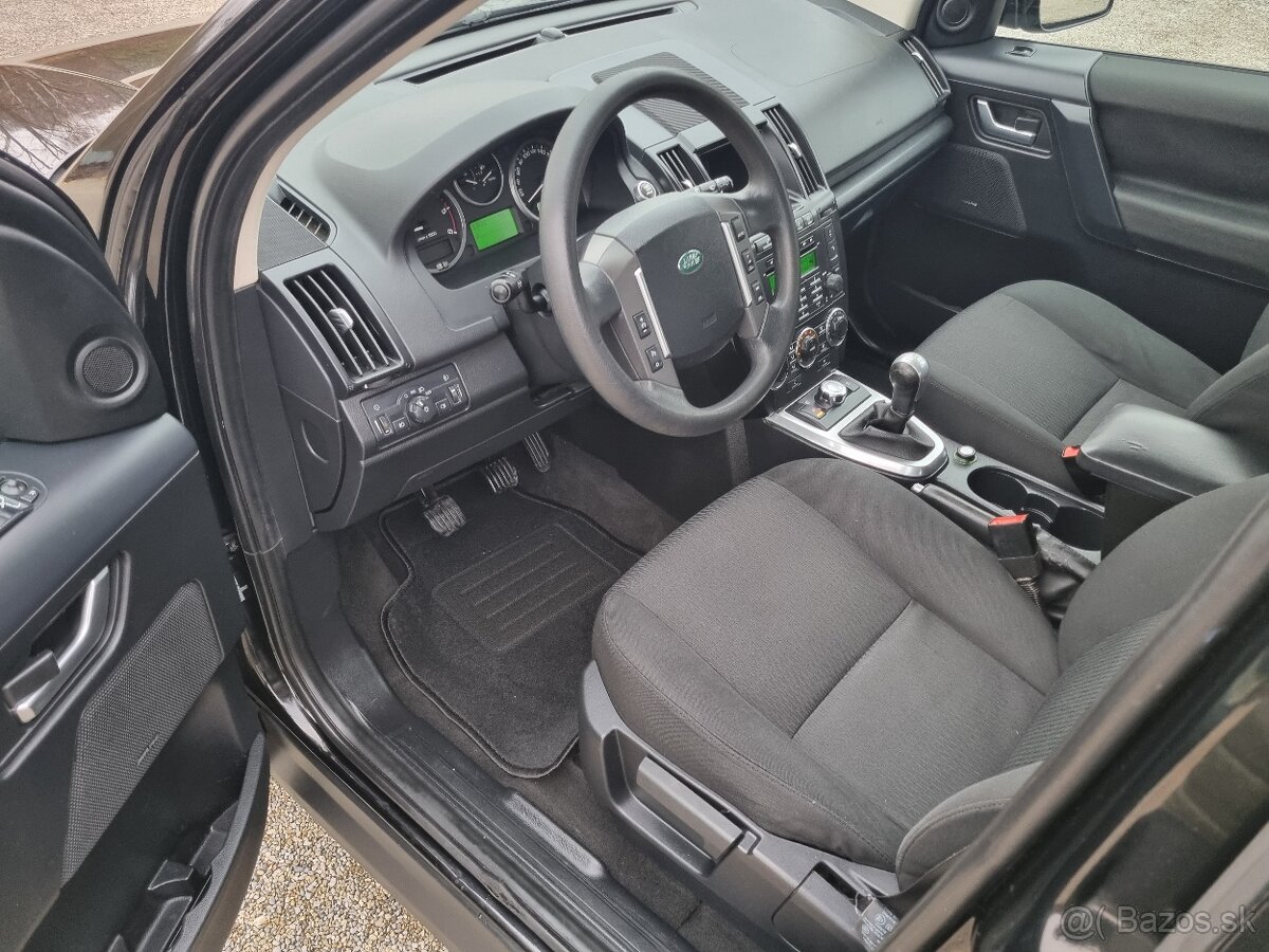 LAND ROVER FREELANDER 2 2,2Td4 4x4 - 19