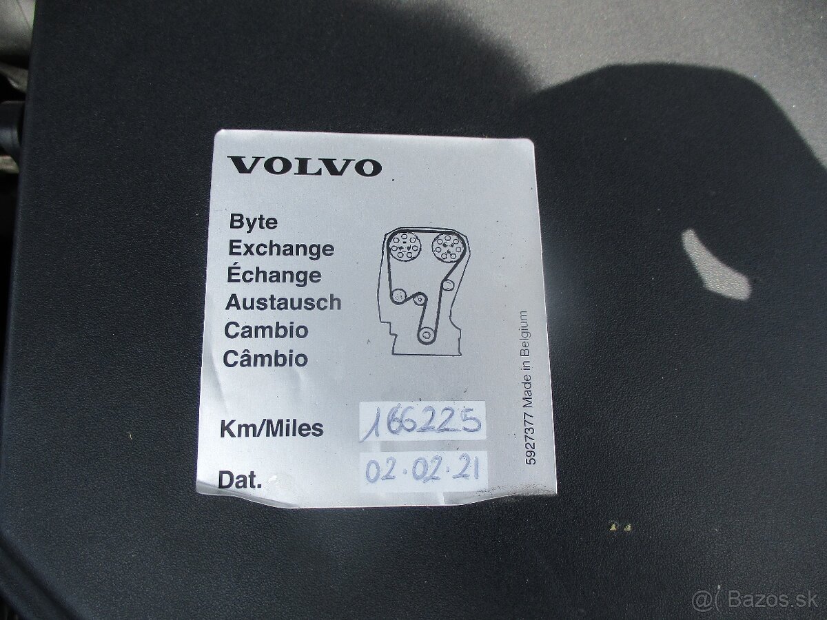 VOLVO XC70 2,4D 120KW CROSSCOUNTRY AWD GPS XENON 2013 - 19