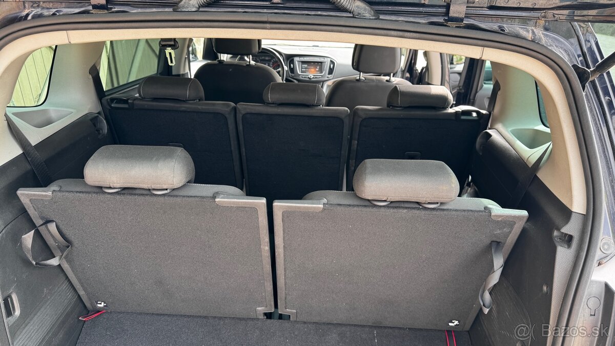 Opel Zafira 2,0 CDI 125kw 6/AT 7miest - 19