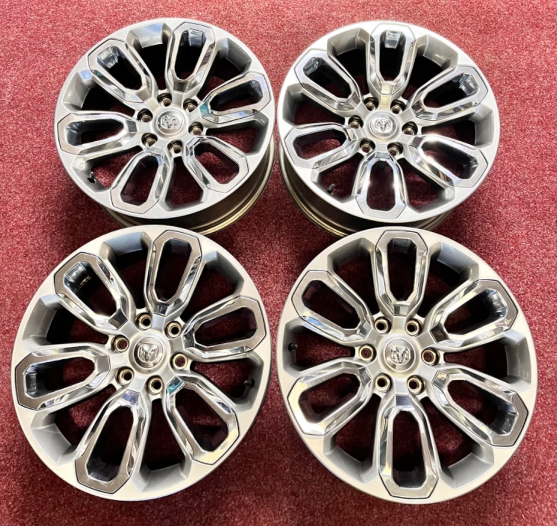 6x139.7 R20 Originál Dodge RAM 5.Generace - TOP STAV - 19