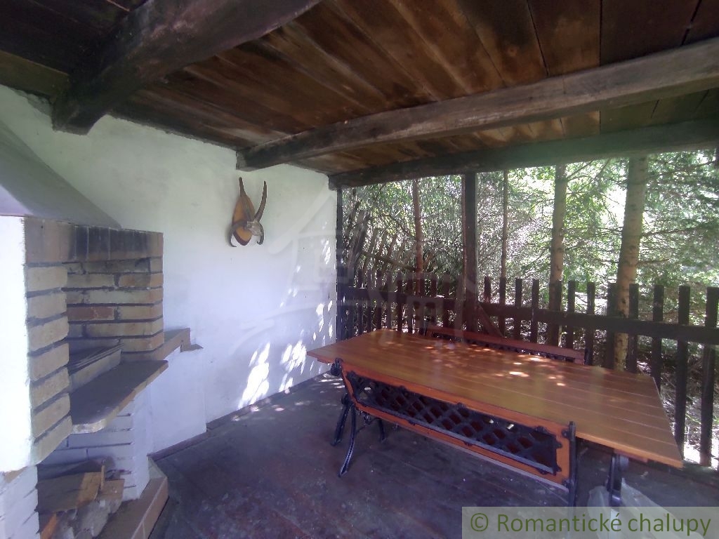 VÝRAZNE ZNÍŽENÁ CENA Kamenná chalupa na lazoch pri Ábelov - 19