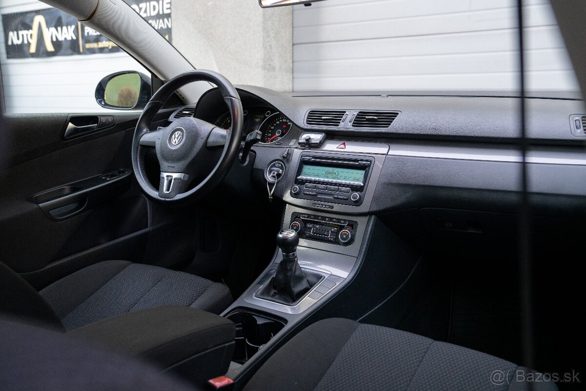 Volkswagen Passat Variant 2010, 2.0 TDi SR vozidlo - 19