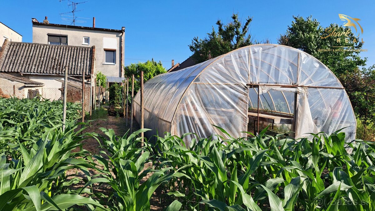 ZNÍŽENÁ CENA Na predaj 4 izbový rodinný dom v tichej časti - 19