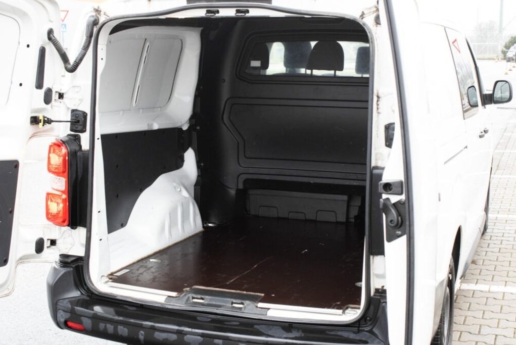 Toyota Proace 2.0 D-4D, 106kW (2022) - 19