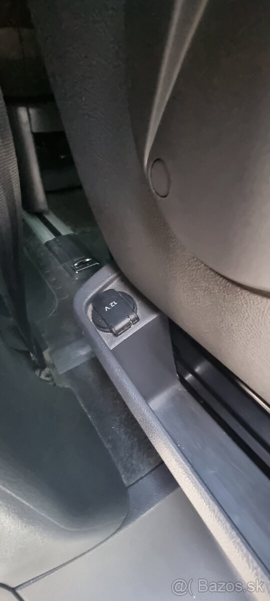 VW Multivan 2.0 TDI 103kw, 4motion, M6, 2015 - 19