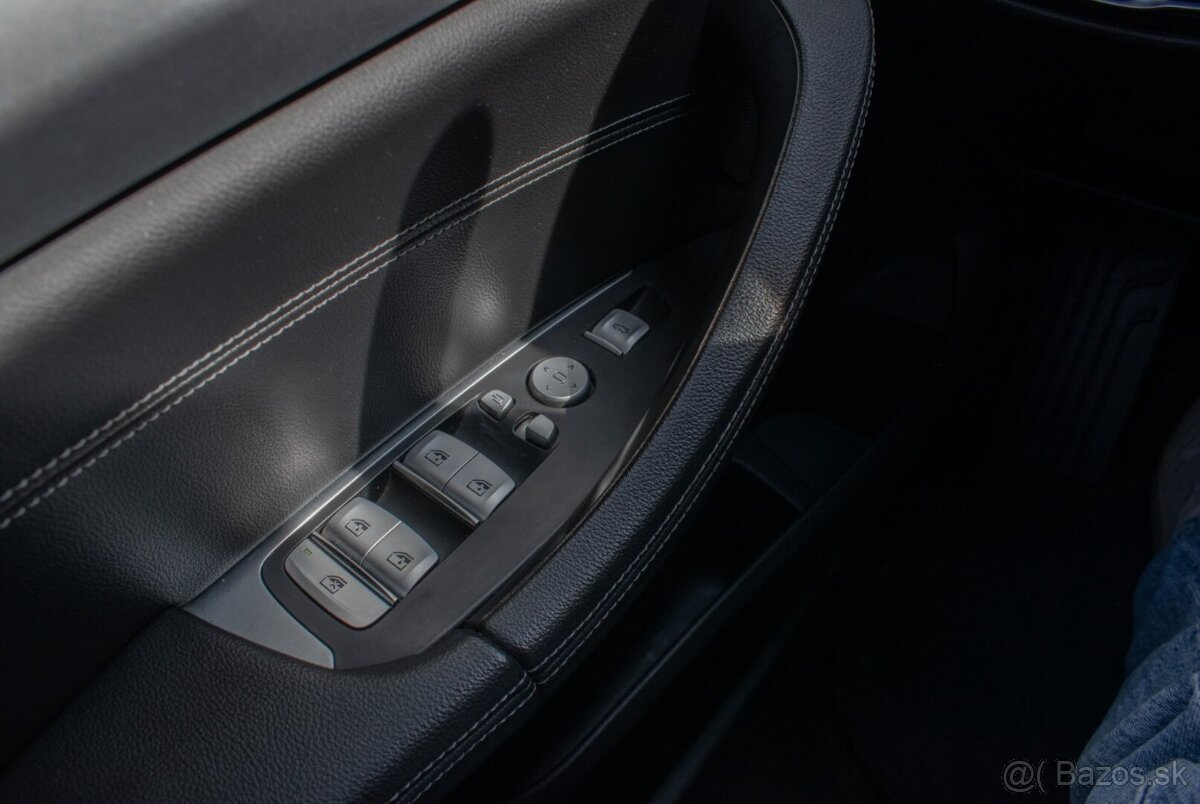 BMW X3 xDrive,2.0i - 19