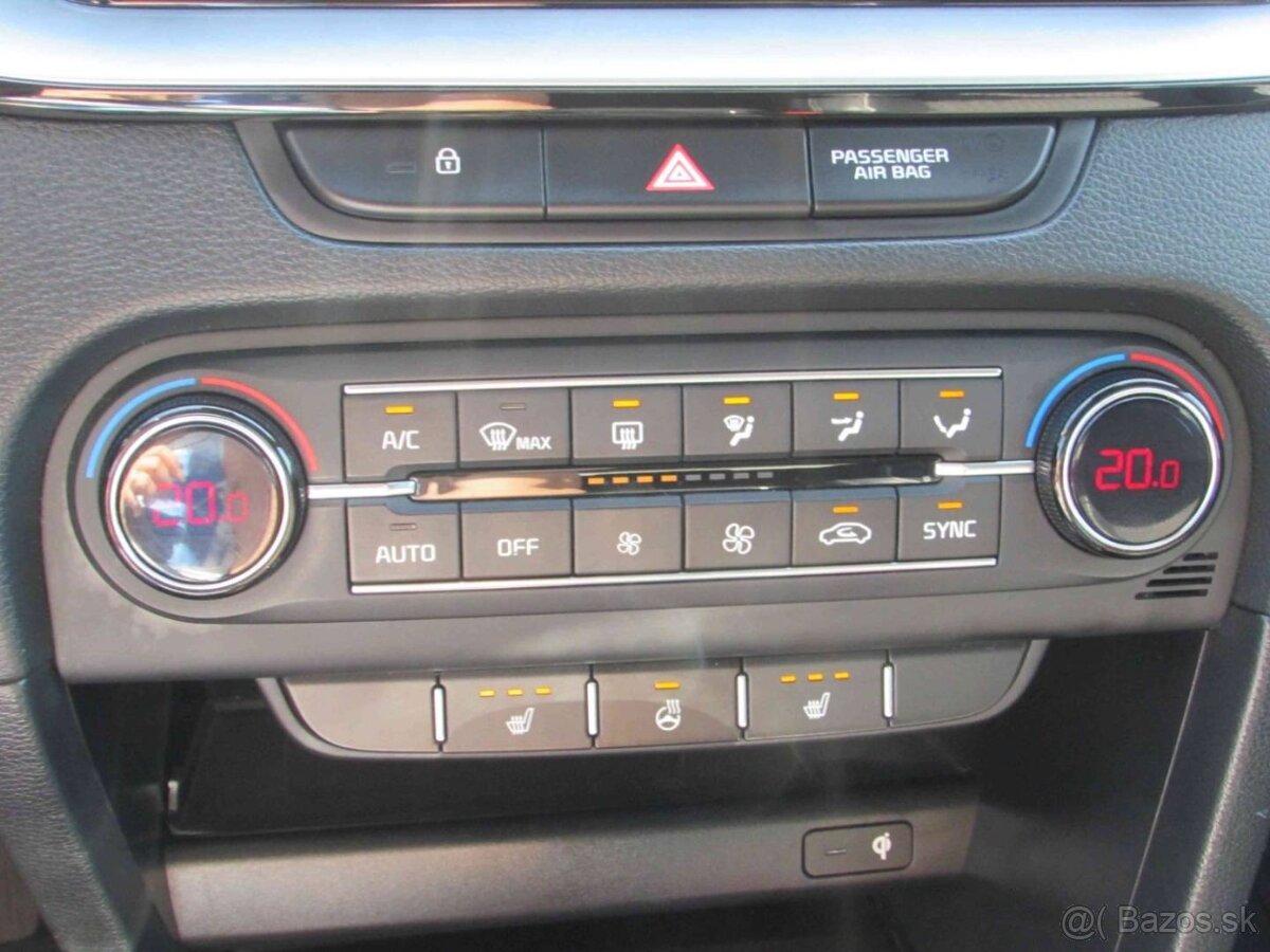 Kia XCeed 1.6 CRDi 136k AUTOMAT-NOVÝ SERVIS - Ešte v ZÁRUKE - 19