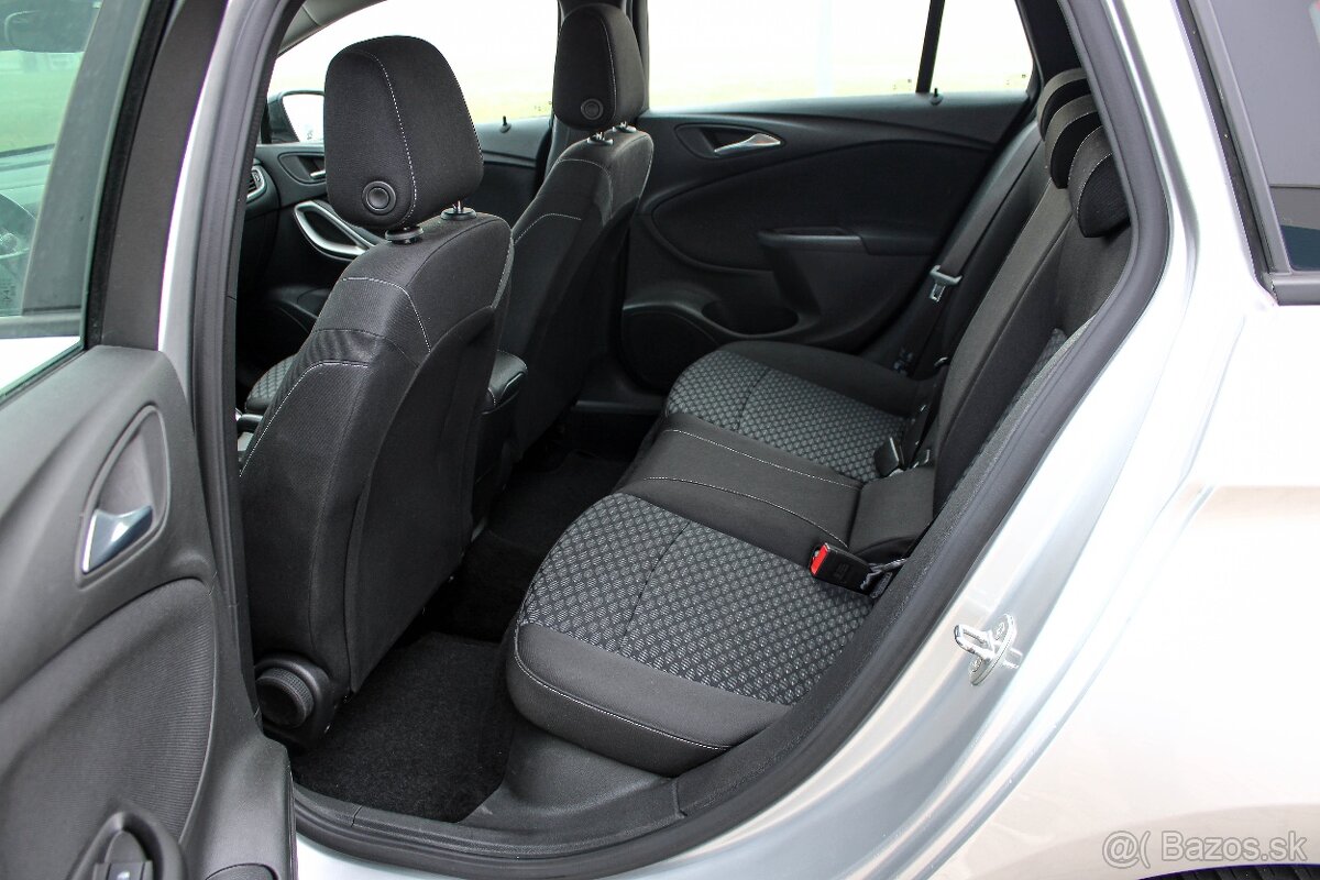 Opel Astra Sport Tourer 1.2 Turbo - 19