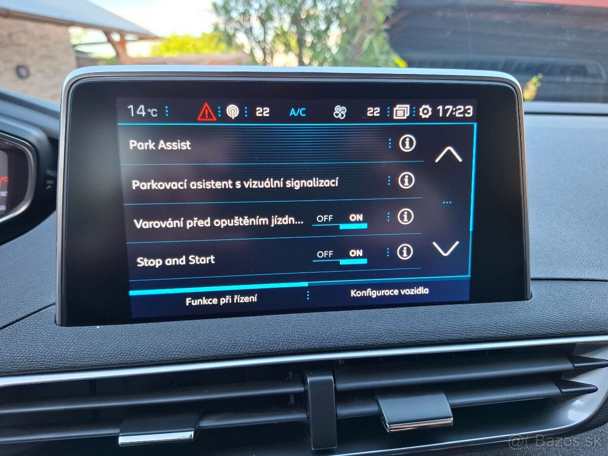 Predám Peugeot 3008, 1,6 benzín - 19