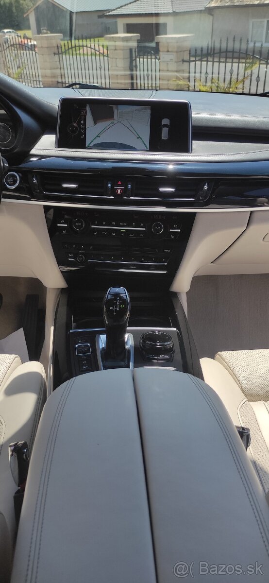 BMW X5 5.0i f15 - 19