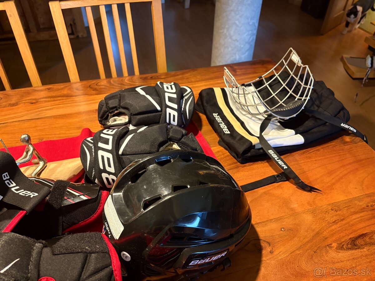 Hokejová výstroj Bauer nove - 19