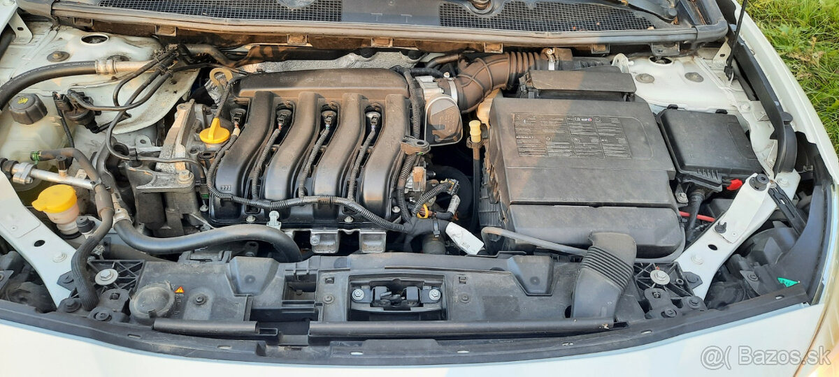 Predám Renault Fluence 1,6 benzín, ročník 2011 - 19