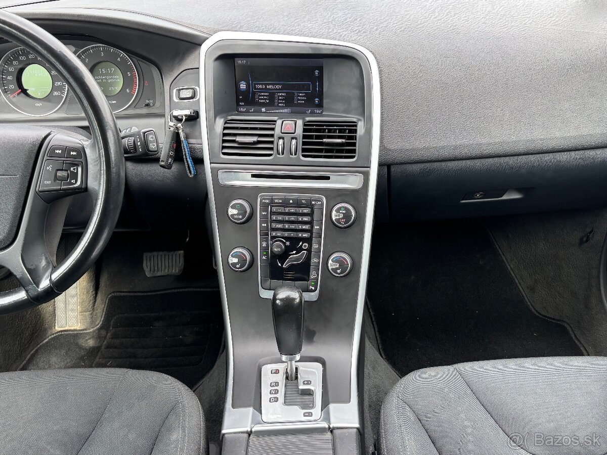 Volvo XC60 Summum 2.4 D Automat, po servise, TOP stav - 19