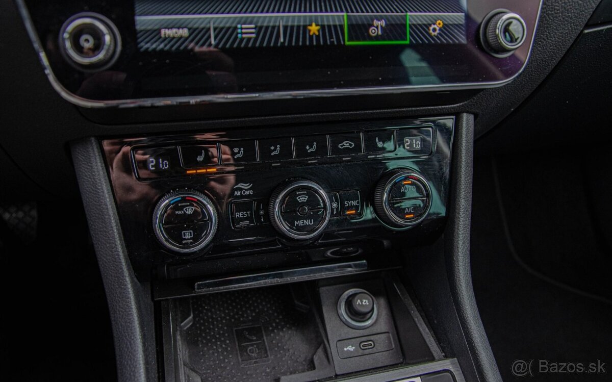 Škoda Superb Combi 2.0 TDI SCR Style DSG - 19