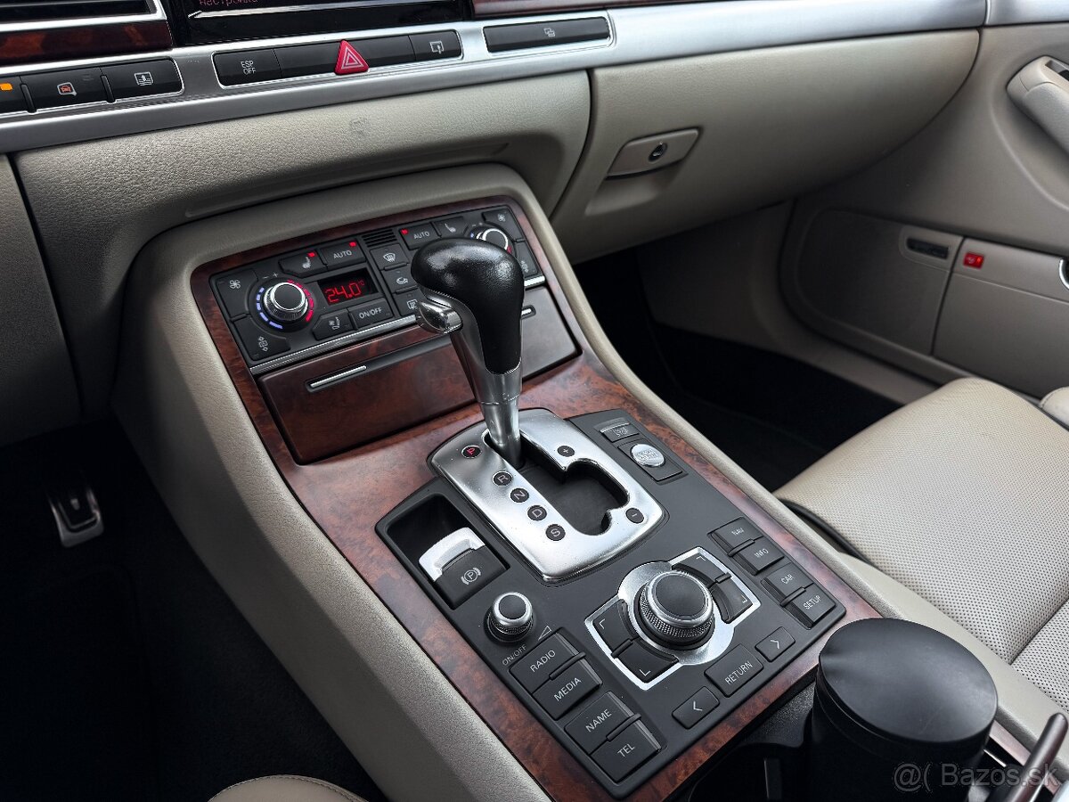 Audi A8 Long 3.0 TDi quattro - 19