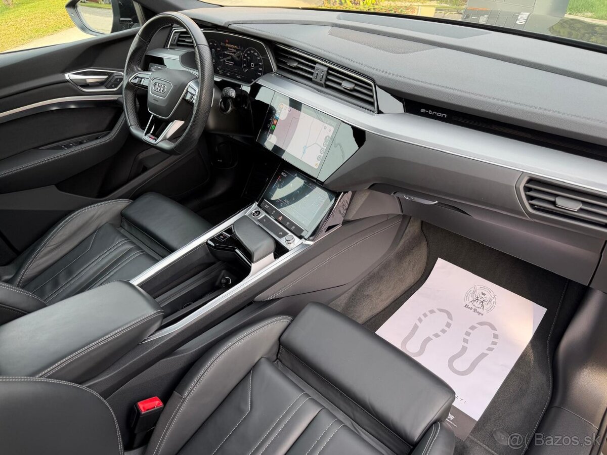 AUDI E-Tron S-line Quattro,230KW/313PS,PANO,KOZA,KAM,MATRIX - 19