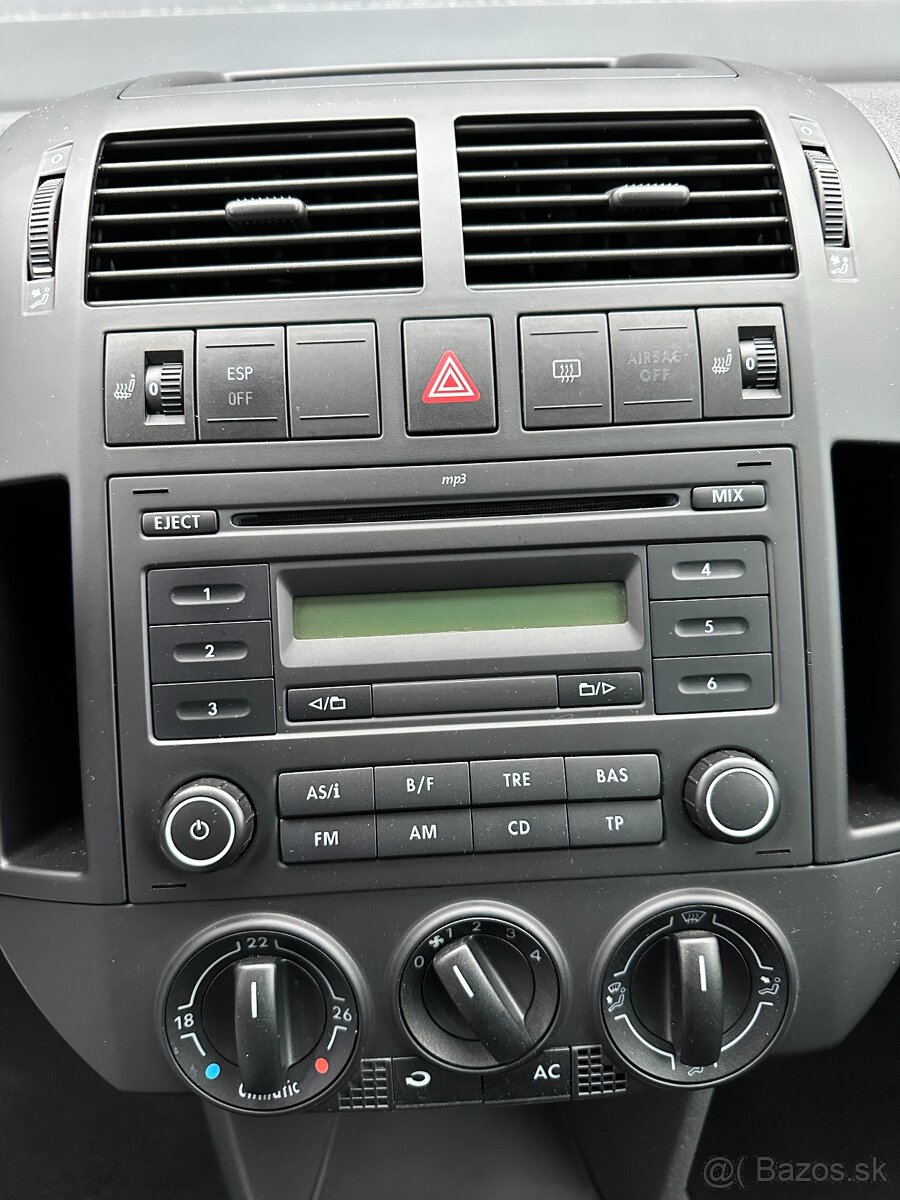 Volkswagen Polo 1.4i / 59kW / 2009 / Trendline - 19