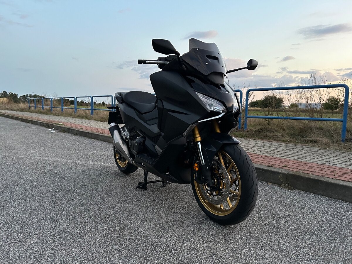 Honda Forza 750, 2024, 3400km - 19