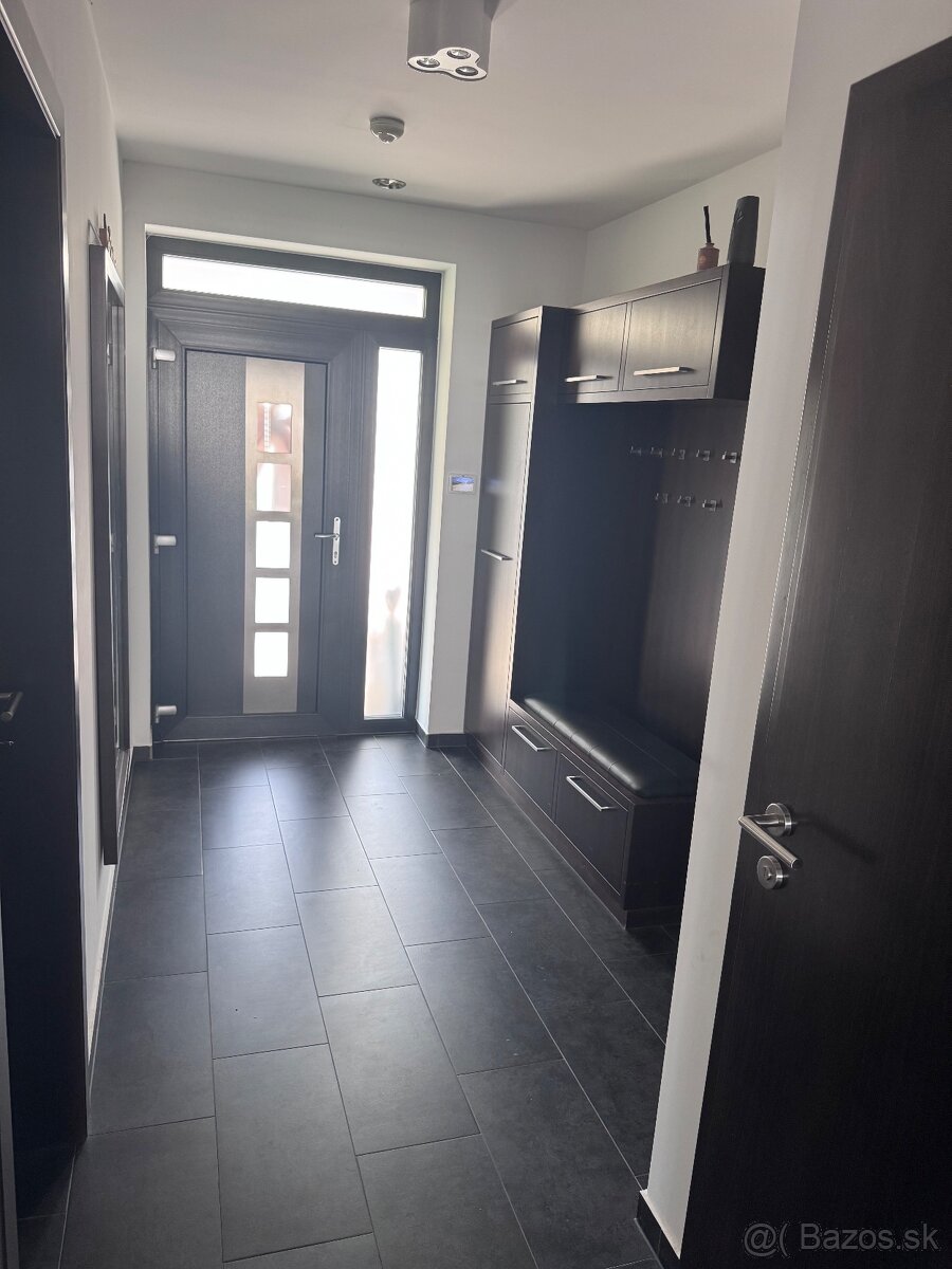 Moderný 5izbový rodinný dom Madarsko Levél - 19