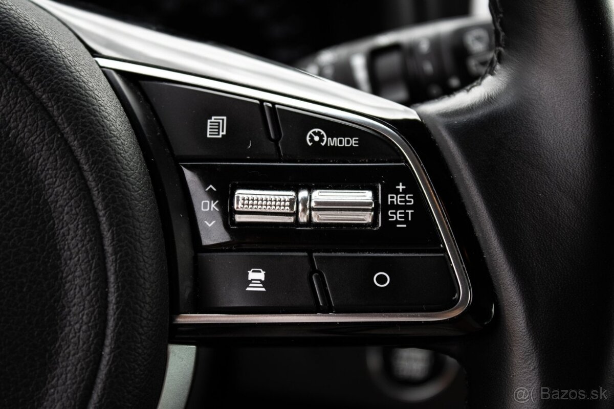 Kia Sportage 2.0 CRDi + 48V (Mild Hybrid) V ZÁRUKE - 19