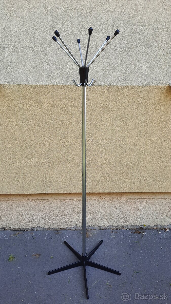 Chromovaný nábytok Funkcionalizmus - 19