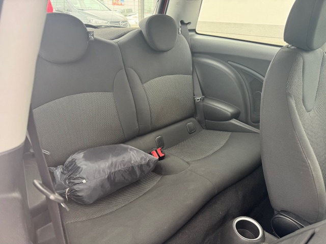 Mini One 1.4 Benzín AKONTACIA OD 0% - 19